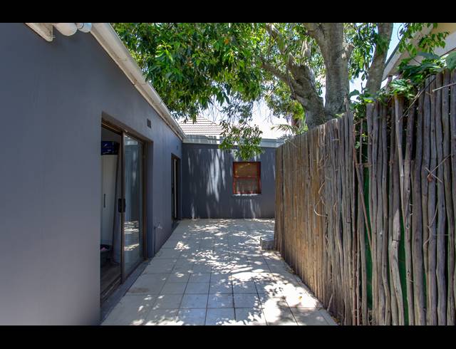 4 BEDROOM FREESTANDING FOR SALE IN OBSERVATORY